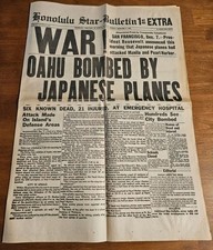 VINTAGE 1941 Attack on Pearl Harbor Honolulu Star Bulletin w/ 2 WWII Books picture