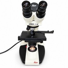 Title: Leica CME 1349521X Laboratory Microscope w/ 4x 10x 40x Objectives picture