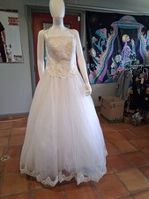 Vintage David’s Bridal Wedding Dress Size 10 picture