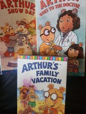 Vintage Arthur VHS Lot of 3 - Family Vacation (1999), Goes to the Doctor, &... picture