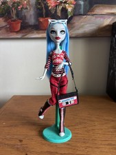Mattel Monster High Ghoulia Yelps Generation 1 G1 First Wave Zombie Fashion Doll picture
