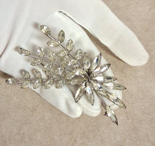 VENDOME 1950s Marquis Rinestones Brooch 3 1/8