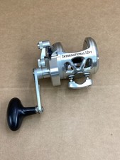 PENN INTERNATIONAL 12VI Silver SINGLE SPEED REELS SILVER picture