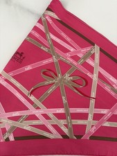 Hermès Bolduc Pointu Triangle Scarf 2007 Pink Silk Made in France picture