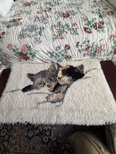 Vintage handmade wool Rug Or Wall Hanging two kittens design 33” Wide 24”Long picture