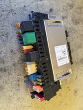 03-06 Mercedes R230 SL500 Front Right SAM Fuse Relay Module A2309001600 Oem Unit picture