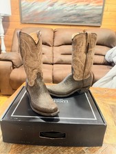 Lucchese Carl Sanded Shark in Chocolate size 11.5D mens Brand New never worn. picture