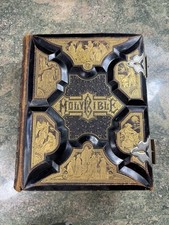 1880s Antique Victorian Family Holy Bible National Publishing Co Leather Clasps picture