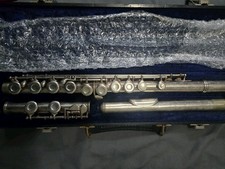 Gemeinhardt Elkhart Ind. A14859 M2 1980's Silver Plated Flute W/ Case picture