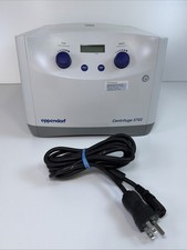 Eppendorf 5702 Centrifuge with 5702-RA-4-38 Rotor Tested & Works VGC Lab Science picture