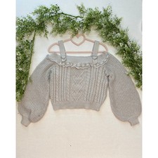 Vintage-Inspired Lace-Trim Cable Knit Heart Adjusters Cropped Sweater picture