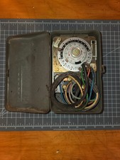 Vtg Paragon Electric Company Timer Model 8105-0 Hard Wiring picture