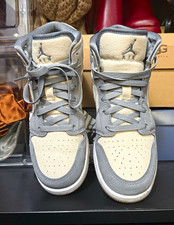 Jordan Air Jordan 1 Mid Top Lace-Up Colorblock Sneaker Gray/Beige picture