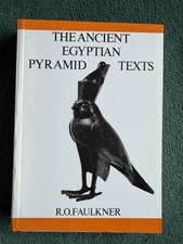 The Ancient Egyptian Pyramid Texts (Egyptology S.) - Faulkner, R. O. picture