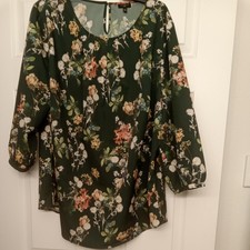 Talbots Woman Green Floral Blouse picture