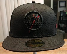 New Era New York Yankees Blackout Pop Mesh Fitted 59Fifty Fitted Hat *Size:7 1/8 picture