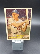 1957 Topps #80 Gil Hodges picture