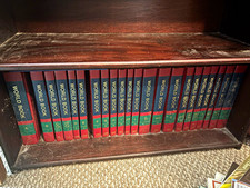 World Book Encyclopedia 1981 Hardcover Multi-Volume Reference Set (English) picture