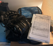 Flight Gear 6310i Over-Ear Aviation Headset Boom Mic VHF w/ Carry Bag picture