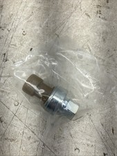 Genuine International A/C Pressure Switch 3546241C1 (New Old Stock) picture