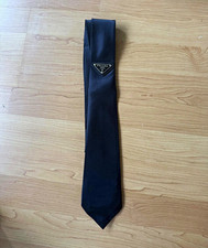 PRADA Milano Men's Black Solid Woven Silk Pointed Tie w/ Logo Plaque picture