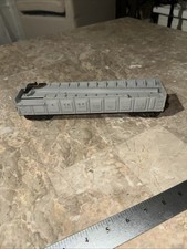 Lionel Lines Post War No. 3562 25 A.T & S.F Gray Barrel Car Untested picture