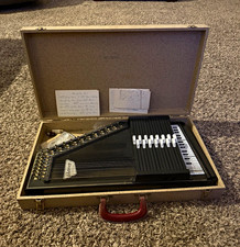 Vintage Oscar Schmidt Autoharp 21-Chord 36-String w/ Original Hard Case & more picture