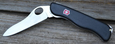 Victorinox Sentinel Swiss Army One-Hand 111mm Black Folding Knife W/Clip - Great picture