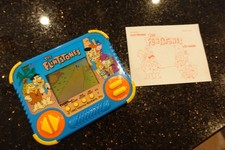 Vintage Tiger The FLINTSTONES  Handheld Electronic Tabletop Video game  D5  RARE picture