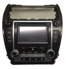 2013-2014 Toyota Camry Radio Display Receiver AM/FM/CD 57076 OEM 86140 06011   picture