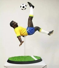 Pelé Statue Figure Kotobukiya 20th Century Icon 1:12 Limited Edition Pele Legend picture
