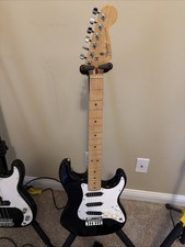 1983 Fender 2 Knob Stratocaster Black Rare Hardtail Hardshell Case USA American picture