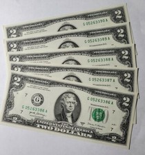 Set a Five Rare $2 Bill's—Series 2017 A —Uncirculated Sequential Numbers picture