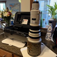 Canon EF 500mm f/4L IS USM  w/ Case, Drop in CPL and clear, lens hood and cover. picture