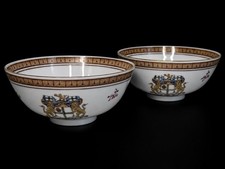Pair Antique Chinese Export Porcelain Armorial Bowls British East India Co 19thC picture