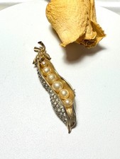 Rare Vintage JOMAZ Joseph Mazer Faux Pearl Rhinestone Peas in a Pod Brooch Pin picture