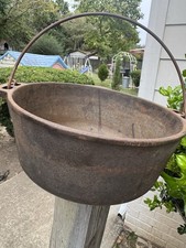 Wagner's 1891 Original Cast Iron Cookware Pot with Bail Handle picture