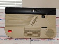 98-10 Volkswagen VW Beetle Driver LH Side Door Panel Black/Tan OEM picture