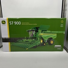 NEW John Deere ERTL 1/32 S7 900 Combine Prestige Die Cast Replica - LP86772 picture