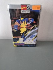 X-MEN WOLVERINE  MODEL KIT - 6 1/2
