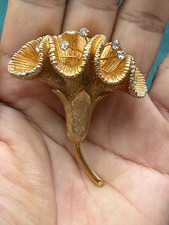 Vtg Signed Castlecliff Gold Tone Flower Clear Rhinestones Pin Brooch picture