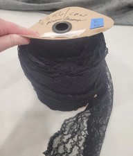 Vintage Black Chantilly Floral Galloon Lace Trim 6.5