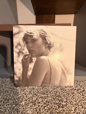 Folklore by Taylor Swift (2 Vinyl Records, 2020) picture