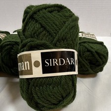 Lot of 6 Skeins of SIRDAR Pullman Yarn 100% Wool Green New Old Stock picture