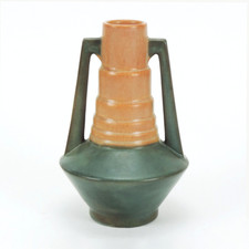 Roseville Pottery Futura 7 1/8