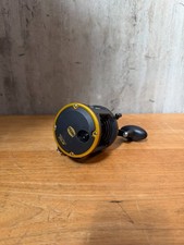 Penn Squall 30LW Level Wind Conventional Saltwater Fishing Reel Black Gold picture