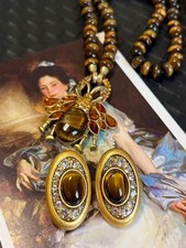 Vintage Inspired Tiger Eye Necklace Earrings Set Gold Tone Bee Pendant Statement picture