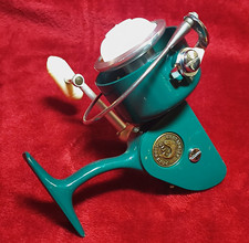 PENN 712 Greenie Spinfisher Vintage Spinning Fishing Reel Made in USA picture