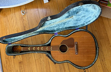 Vintage Regal Milord guitar late 40s early 50s picture