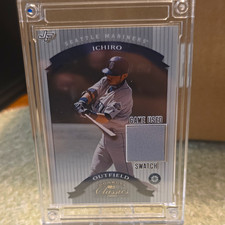 Donruss 2002 Donruss Classics Jersey Fusion Ichiro Suzuki #51 Mariners picture